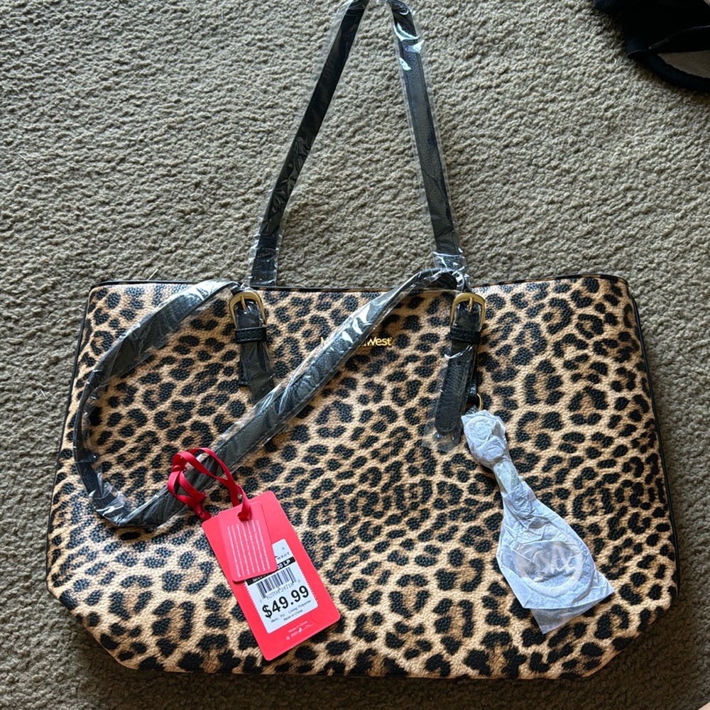 Cheetah print Montana West purse